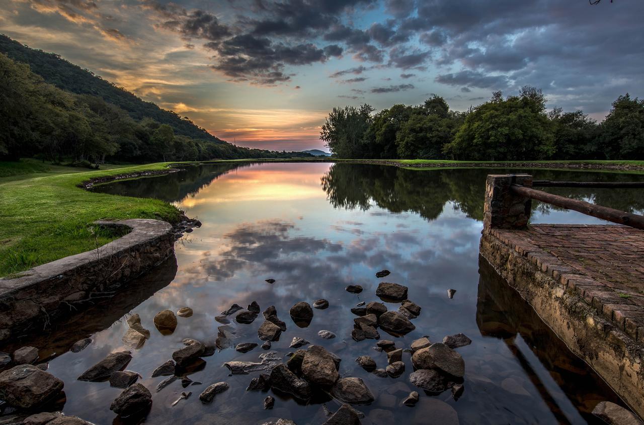 Valley Of The Rainbow Fly Fishing Estate ดัลสทรูม ภายนอก รูปภาพ